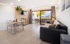 Newly Renovated, Luxurious Apartment With A Heated Pool, 259