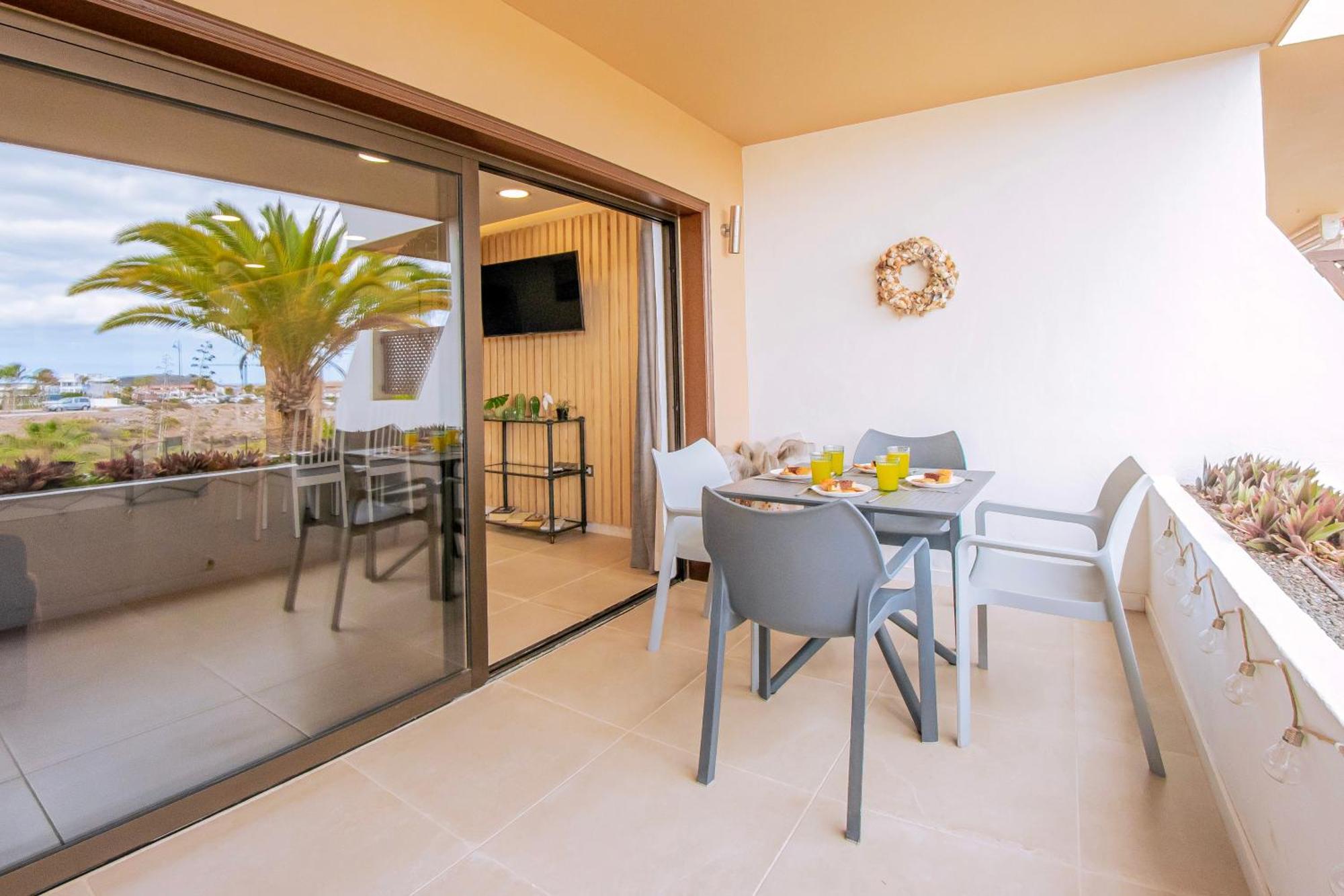 Newly Renovated, Luxurious Apartment With A Heated Pool, 259 San Miguel de Abona Esterno foto