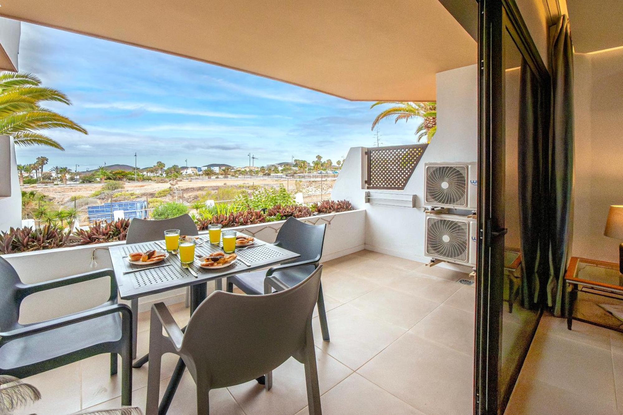 Newly Renovated, Luxurious Apartment With A Heated Pool, 259 San Miguel de Abona Esterno foto